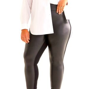 Beautiful stretchy faux leather leggings